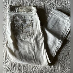 White amethyst Jean capris